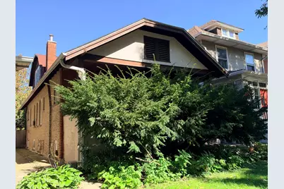 2930 W Eastwood Avenue, Chicago, IL 60625 - Photo 1