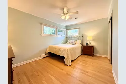 9044 Linder Avenue, Morton Grove, IL 60053 - Photo 11