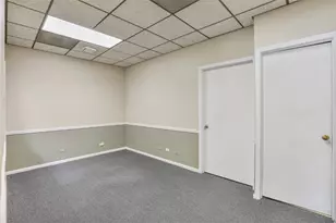 471 W Wise Rd, Schaumburg, IL 60193 - Photo 11