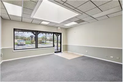 471 W Wise Road, Schaumburg, IL 60193 - Photo 5