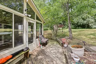 710 Greenbriar Ln, Lindenhurst, IL 60046 - Photo 33