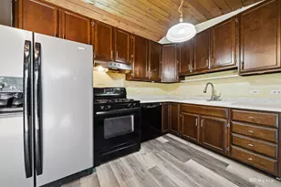 735 Bradley Ave, Matteson, IL 60443 - Photo 7