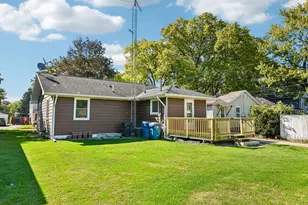 724 Douglas St, Morris, IL 60450 - Photo 21