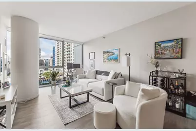 8 E Huron Street #504, Chicago, IL 60611 - Photo 5