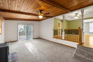 11 North St, East Dundee, IL 60118 - Photo 11