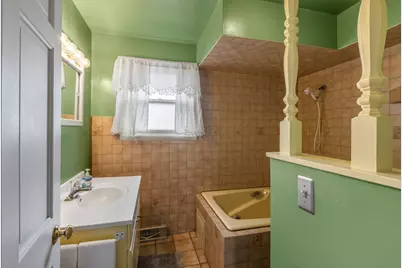 11 North Street, East Dundee, IL 60118 - Photo 13