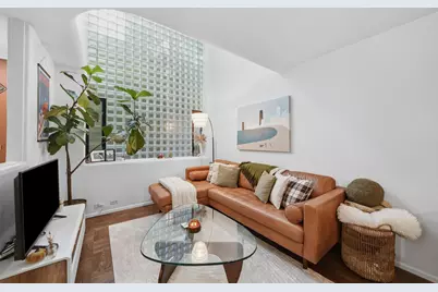 1209 N State Parkway #4, Chicago, IL 60610 - Photo 3
