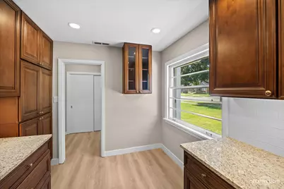 133 S Aldine Street, Elgin, IL 60123 - Photo 11