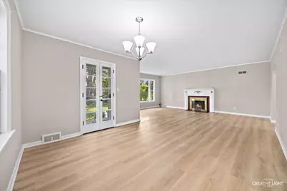 133 S Aldine Street, Elgin, IL 60123 - Photo 9