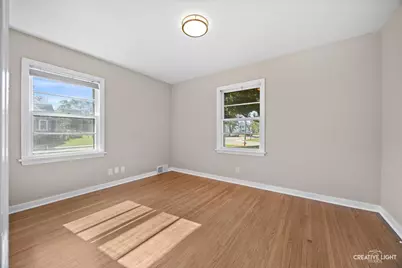 133 S Aldine Street, Elgin, IL 60123 - Photo 17