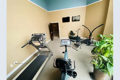 300 Village Circle #404, Willow Springs, IL 60480 - Photo 25