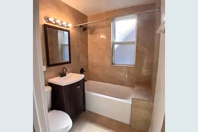 2765 W Francis Place #1, Chicago, IL 60647 - Photo 11
