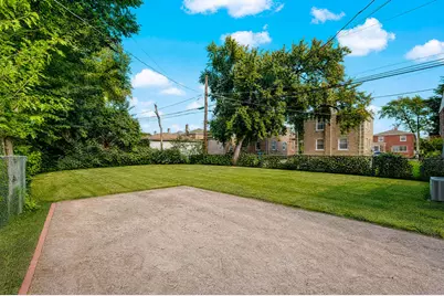 2042 W 76th Street, Chicago, IL 60620 - Photo 33