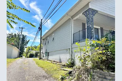 117 W Logan Street, Harrisburg, IL 62946 - Photo 41