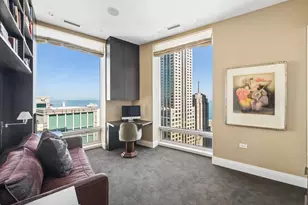 50 E Chestnut St, Chicago, IL 60611 - Photo 39