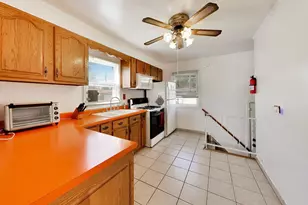 516 W 128th St, Chicago, IL 60628 - Photo 9