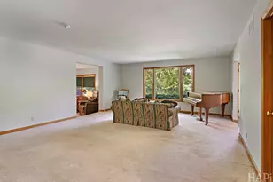 4712 Wildwood Dr, McHenry, IL 60051 - Photo 5