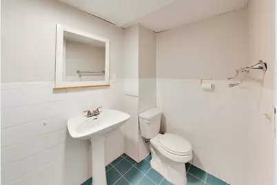 8631 Central Park Avenue, Skokie, IL 60076 - Photo 17