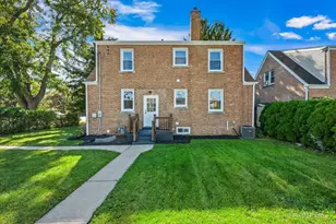 7232 W Oakton St, Niles, IL 60714 - Photo 13