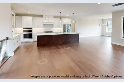 10525 Red Leaf Circle, Lakewood, IL 60014 - Photo 5