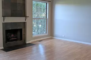 1676 Pebble Beach Cir, Elgin, IL 60123 - Photo 7
