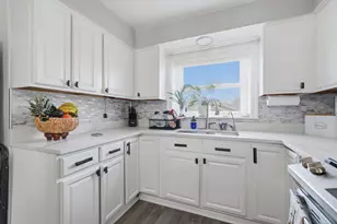5360 S Kenneth Ave, Chicago, IL 60632 - Photo 7