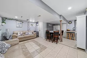 5360 S Kenneth Ave, Chicago, IL 60632 - Photo 13