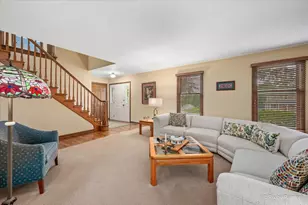 4402 Fox Creek Dr, Crystal Lake, IL 60012 - Photo 7