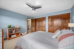 4402 Fox Creek Dr, Crystal Lake, IL 60012 - Photo 27