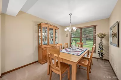 4402 Fox Creek Drive, Crystal Lake, IL 60012 - Photo 11