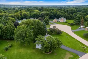 4402 Fox Creek Dr, Crystal Lake, IL 60012 - Photo 45