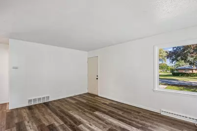 1800-1802 Joanna Avenue, Zion, IL 60099 - Photo 7