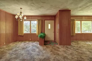 4020 W Wisconsin St, Dixon, IL 61021 - Photo 5