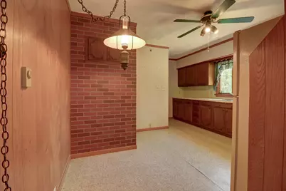 4020 W Wisconsin Street, Dixon, IL 61021 - Photo 9