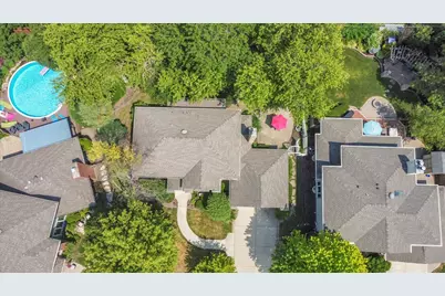 531 N Easy Street, Palatine, IL 60067 - Photo 31