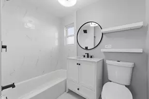 3726 W McLean Ave, Chicago, IL 60647 - Photo 15
