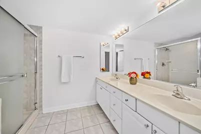 5645 S Cass Avenue #102, Westmont, IL 60559 - Photo 9