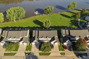 1711 W River St, Dixon, IL 61021 - Photo 3