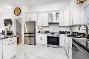 1N627 Park Blvd, Glen Ellyn, IL 60137 - Photo 7