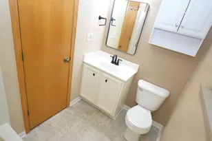 728 Village Cir, Marengo, IL 60152 - Photo 23
