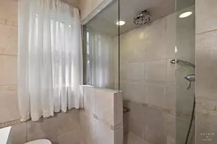 6051 N Marmora Ave, Chicago, IL 60646 - Photo 9