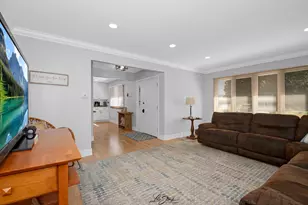 8300 162nd Pl, Tinley Park, IL 60477 - Photo 5