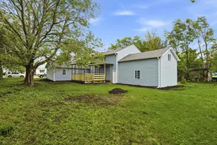305 Parkway Ct, Gridley, IL 61744 - Photo 37