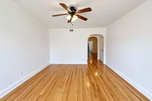 7332 S Artesian Ave, Chicago, IL 60629 - Photo 5