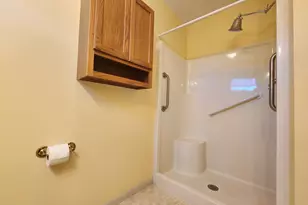 30 S Walnut Dr, North Aurora, IL 60542 - Photo 13