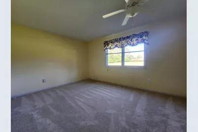 30 S Walnut Drive, North Aurora, IL 60542 - Photo 11