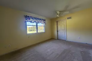 30 S Walnut Dr, North Aurora, IL 60542 - Photo 9