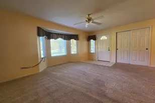 30 S Walnut Dr, North Aurora, IL 60542 - Photo 3