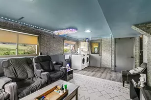 2N435 Pleasant Ave, Glen Ellyn, IL 60137 - Photo 25