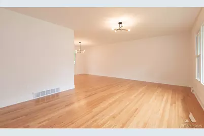 17024 Kimbark Avenue, South Holland, IL 60473 - Photo 3